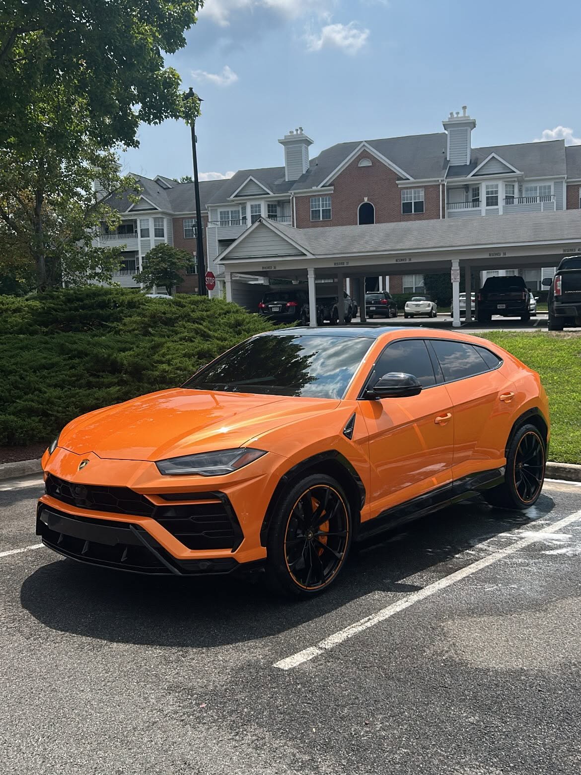 Lamborghini Urus detailed interior